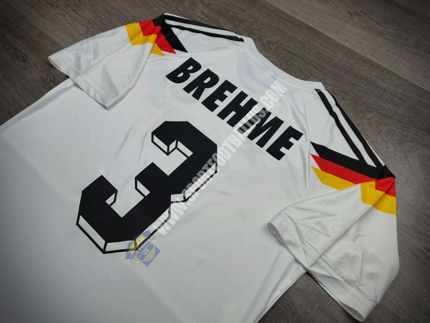 Retro Germany Home FIFA Worldcup 1990 3 BREHME_02