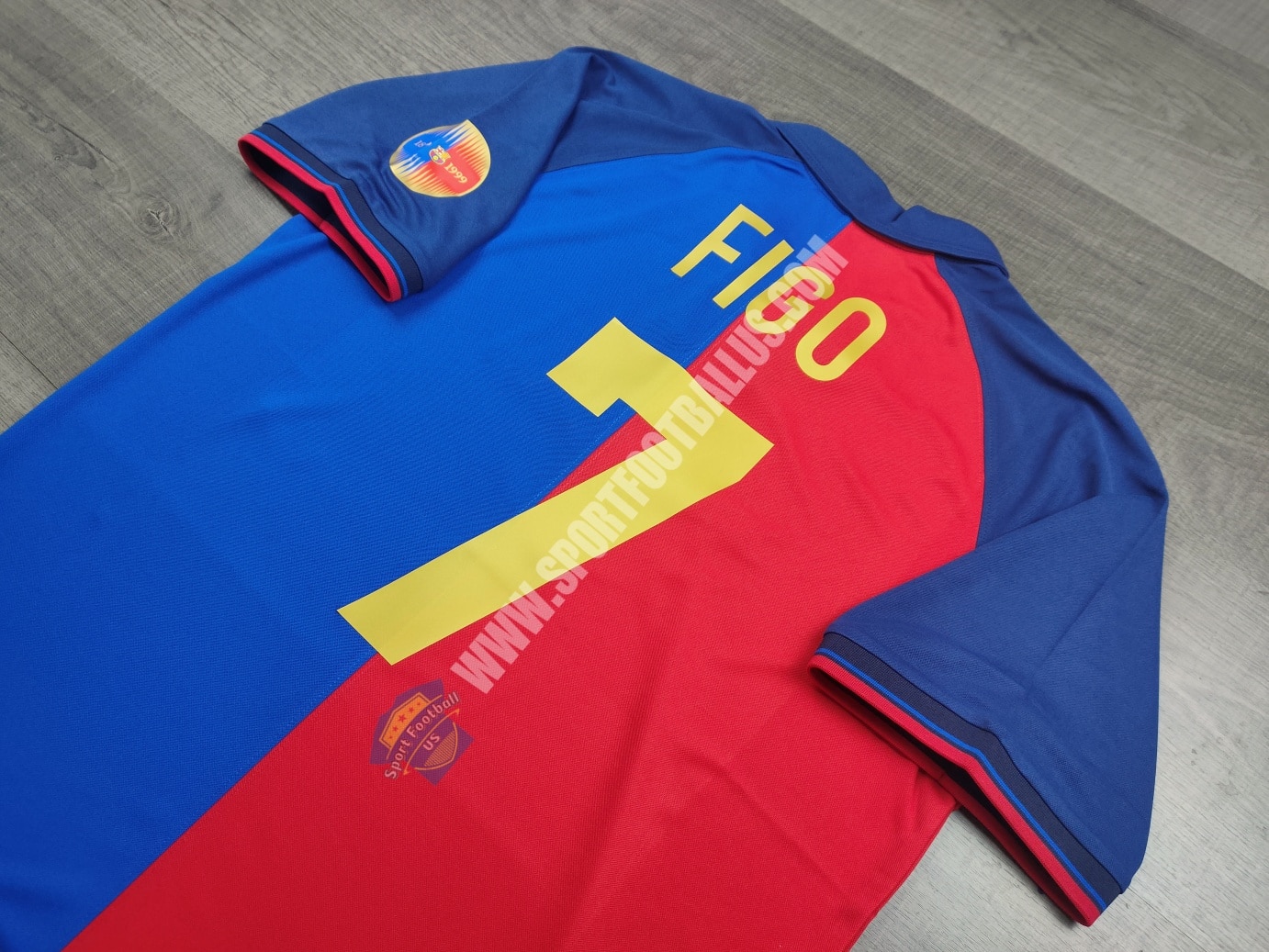 Retro - Barcelona Home 1999-2000 7 FIGO_02