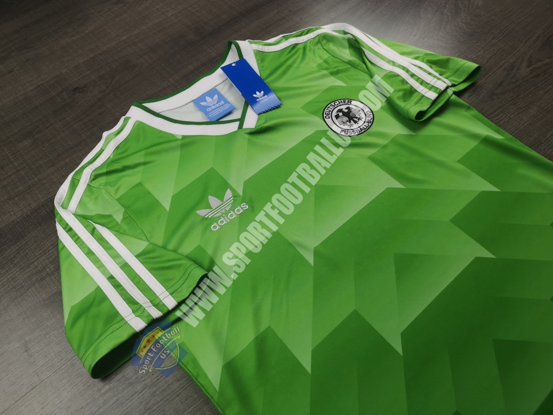 Retro Germany Away Euro 1988_02